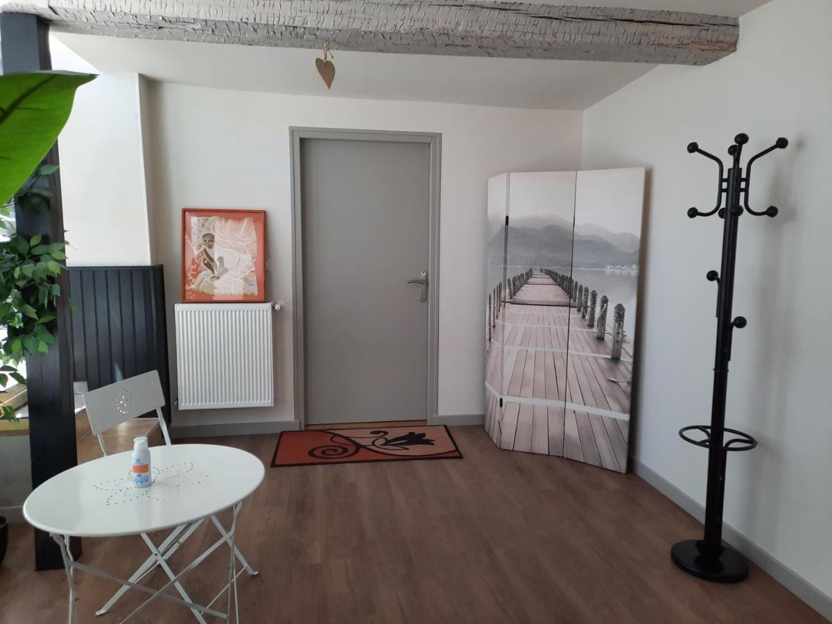 Grand Appartement Tout Confort Proche De Chambord Saint-Claude-de-Diray Zewnętrze zdjęcie